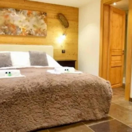 Chalet 8 Person With Hot Tub In Portes Du Soleil