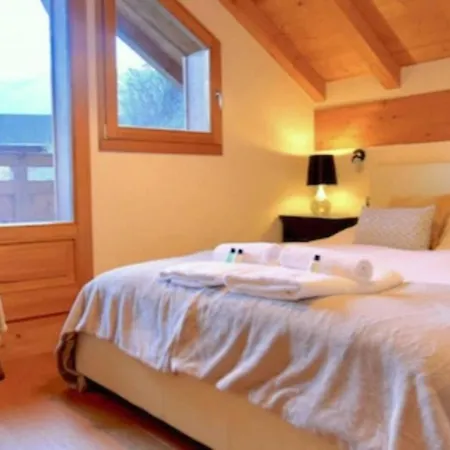Chalet 8 Person With Hot Tub In Portes Du Soleil