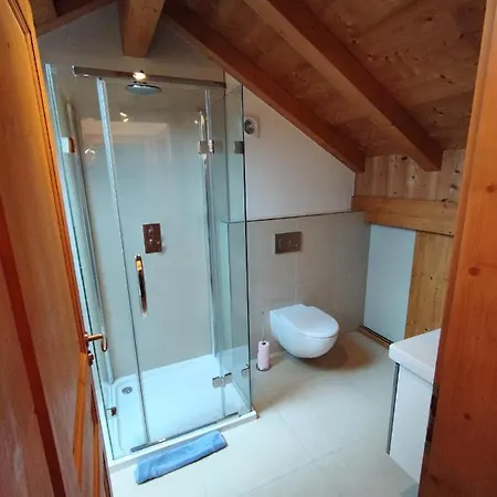 Chalet 8 Person With Hot Tub In Portes Du Soleil *